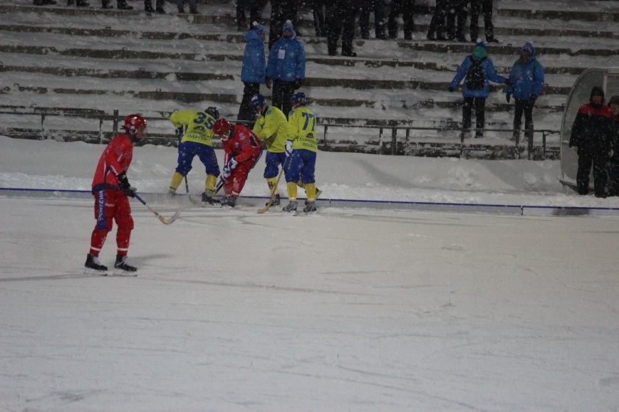 Российская сборная по хоккею с мячом размялась на ульяновской «Волге». ФОТО, фото-5