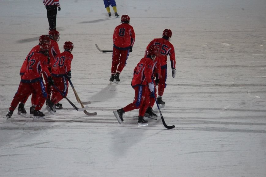 Российская сборная по хоккею с мячом размялась на ульяновской «Волге». ФОТО, фото-10
