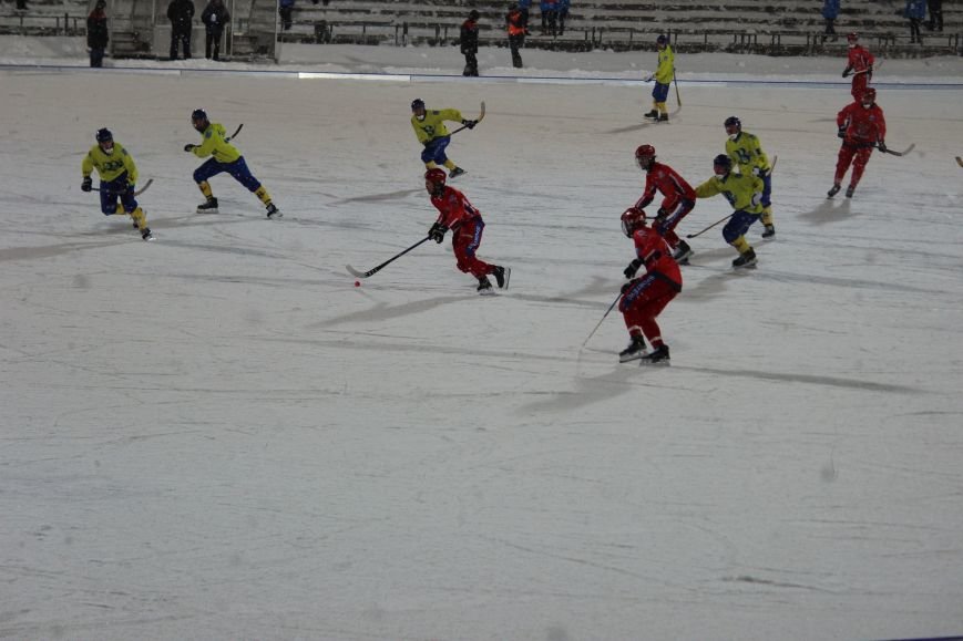 Российская сборная по хоккею с мячом размялась на ульяновской «Волге». ФОТО, фото-8