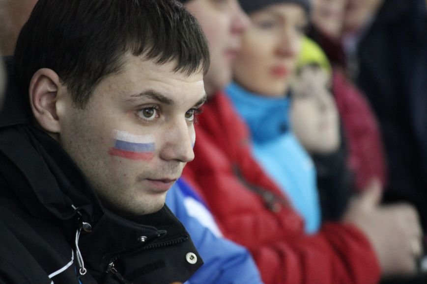 Российская команда проиграла шведской на мировом хоккейном чемпионате, фото-15