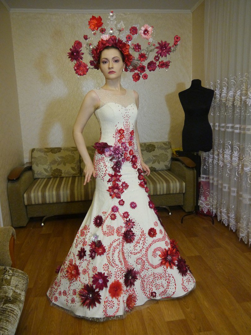 Жительница Ульяновска шьет платья из популярных фильмов, фото-4