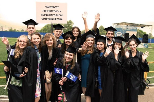 Выпускники УлГПУ впервые приняли участие в шествии, фото-1
