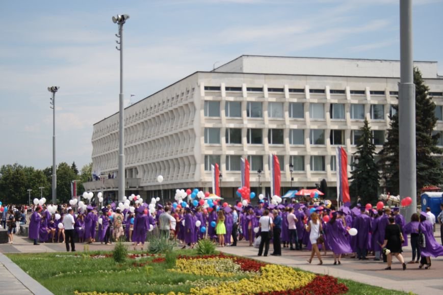 Выпускники УлГПУ впервые приняли участие в шествии, фото-4