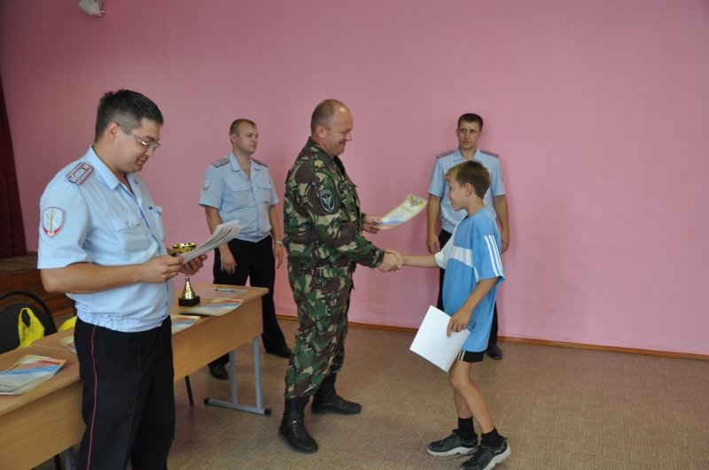 В Ульяновской области детям устроили «зарядку со стражем порядка», фото-2