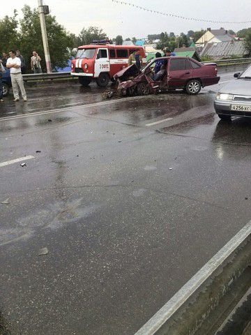 Водитель в Димитровграде спровоцировал тройное столкновение, фото-1