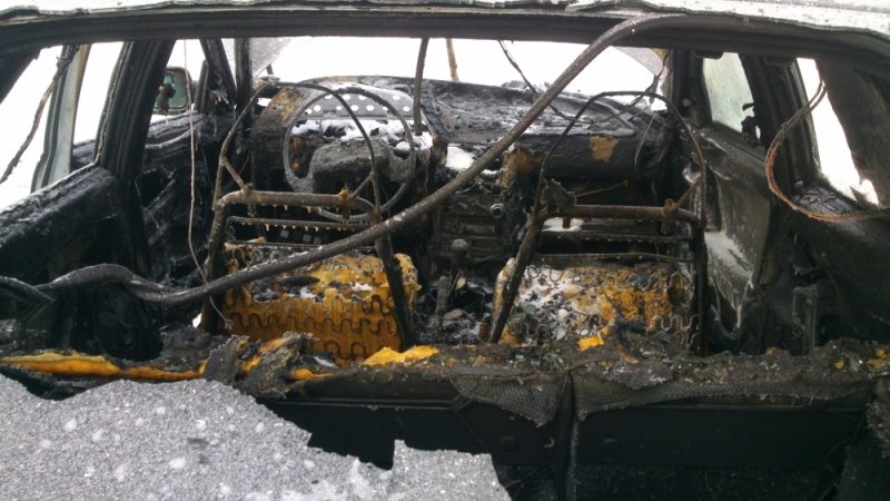 В Ульяновске снова горят автомобили. ФОТО, фото-2