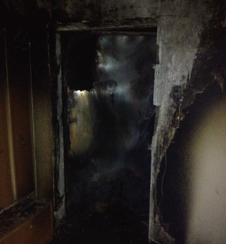 На севере Ульяновска из-за звонка сгорела квартира, фото-3