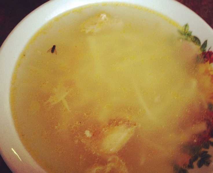 В 2014-м накормили супом с мухой, в 2016-м не захотели слушать: концерт Стаса Пьехи не состоялся (фото) - фото 1