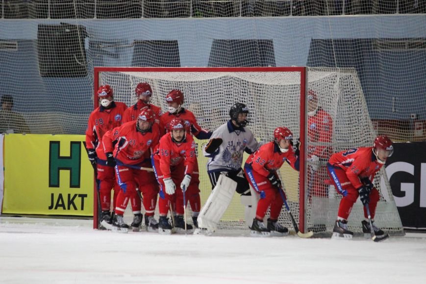 Сборная России прошла в полуфинал Чемпионата мира по хоккею с мячом, фото-4
