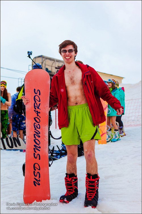 Ульяновские сноубордисты устроили «голые» покатушки (фото) - фото 1