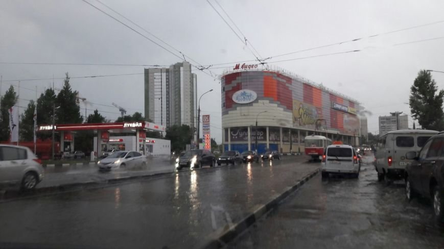 В Ульяновске затопило Московское шоссе. ФОТО, фото-1