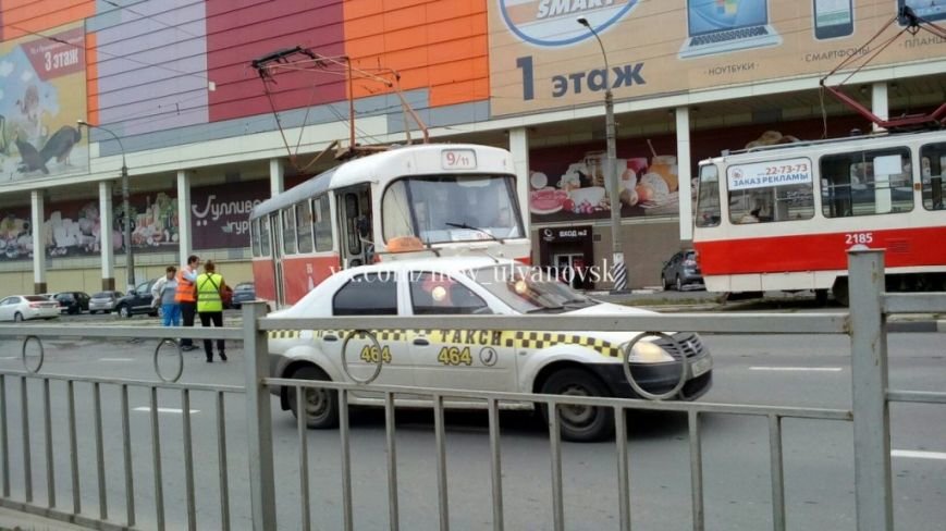 В Ульяновске еще один трамвай сошел с рельсов. ФОТО, фото-2