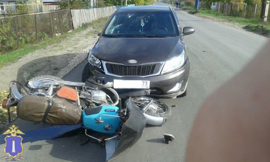 В Вешкаймском районе мотоциклист врезался в иномарку. ФОТО, фото-1