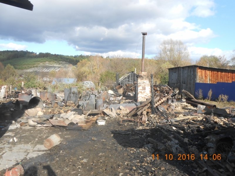 В Тереньгульском районе полностью сгорел жилой дом. ФОТО, фото-3