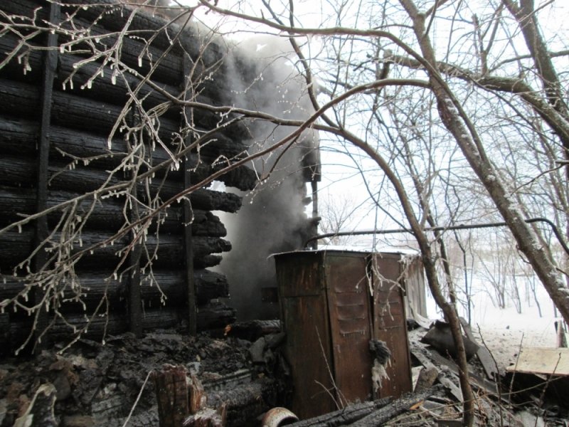 Жительница Ульяновска лежала в больнице, когда у нее сгорел дом. ФОТО, фото-2