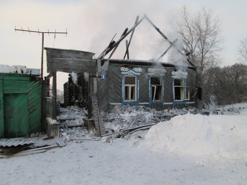 Жительница Ульяновска лежала в больнице, когда у нее сгорел дом. ФОТО, фото-5