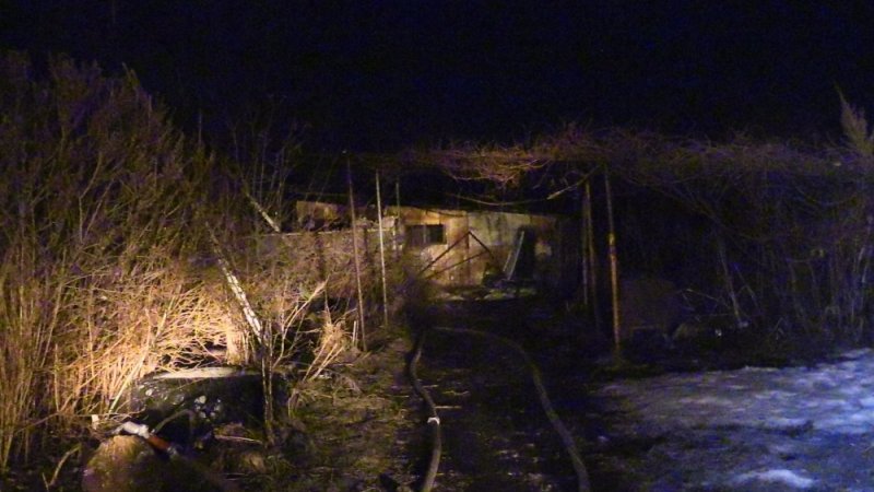 Ночью в Новоспасском в пожаре погибли четверо мужчин. ФОТО, фото-4