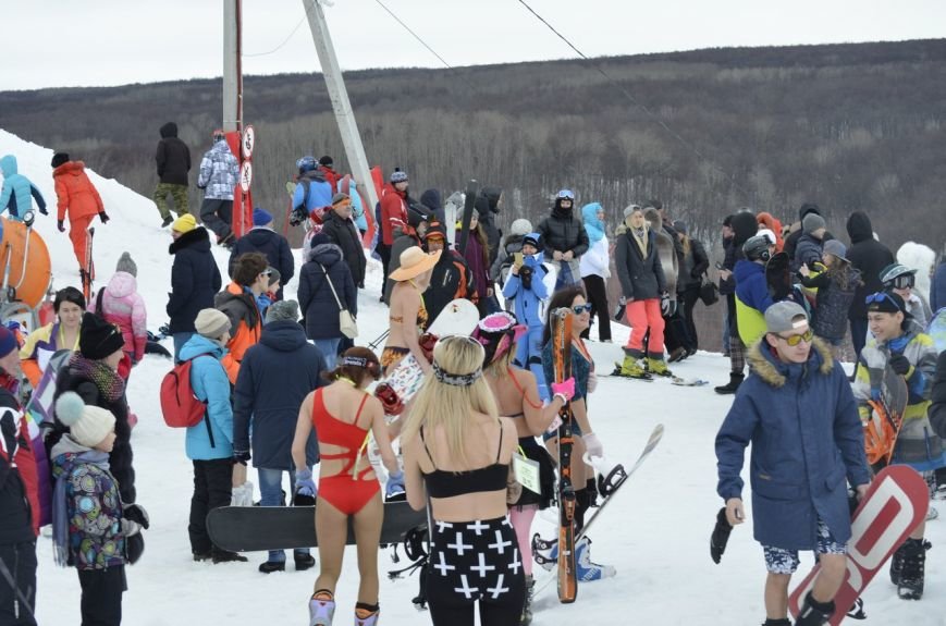 Ульяновские сноубордисты закрыли сезон «голышом». ФОТО, фото-1