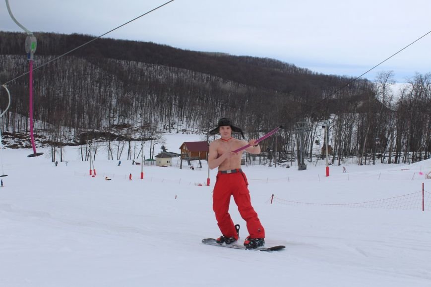 Ульяновские сноубордисты закрыли сезон «голышом». ФОТО, фото-5