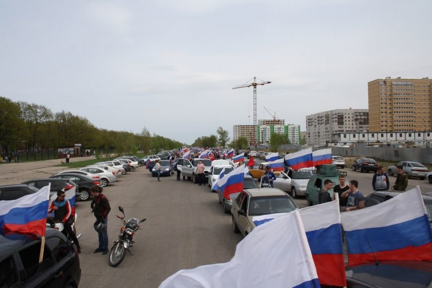 810 автомобилей проехались по Ульяновску в честь Дня Победы. ФОТО, фото-2