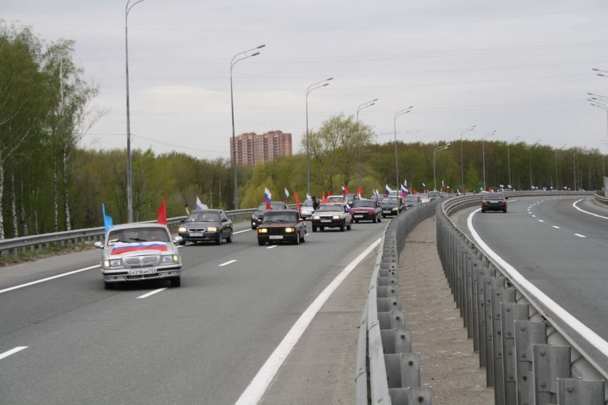 810 автомобилей проехались по Ульяновску в честь Дня Победы. ФОТО, фото-14