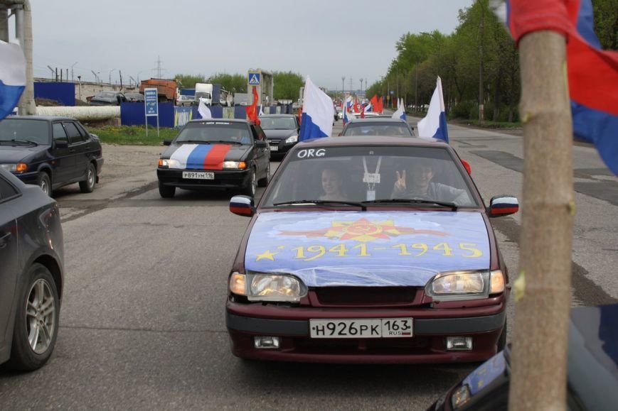 810 автомобилей проехались по Ульяновску в честь Дня Победы. ФОТО, фото-16