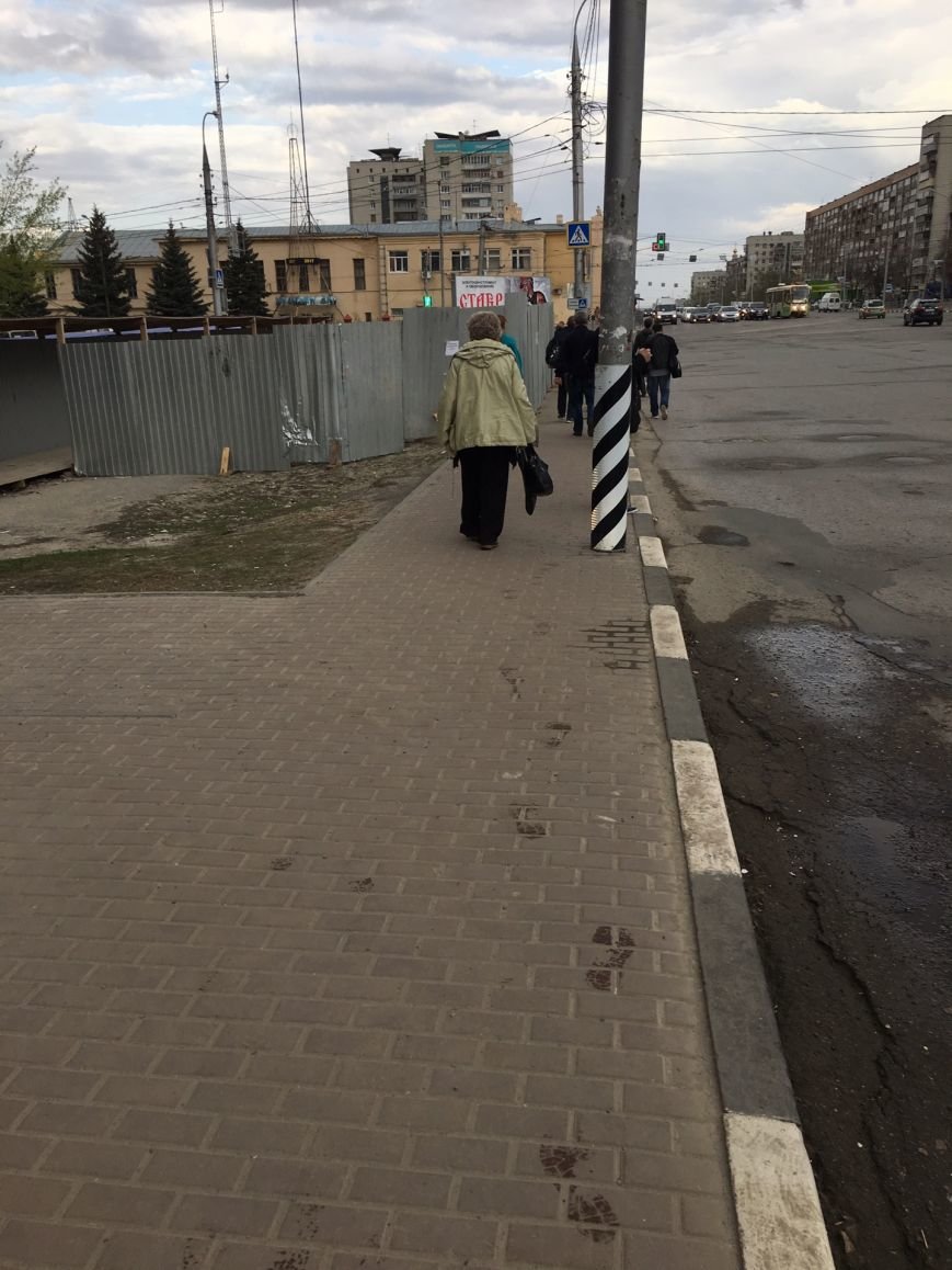 Бывший ульяновский чиновник "рекламирует" скандальный жилой комплекс, фото-2